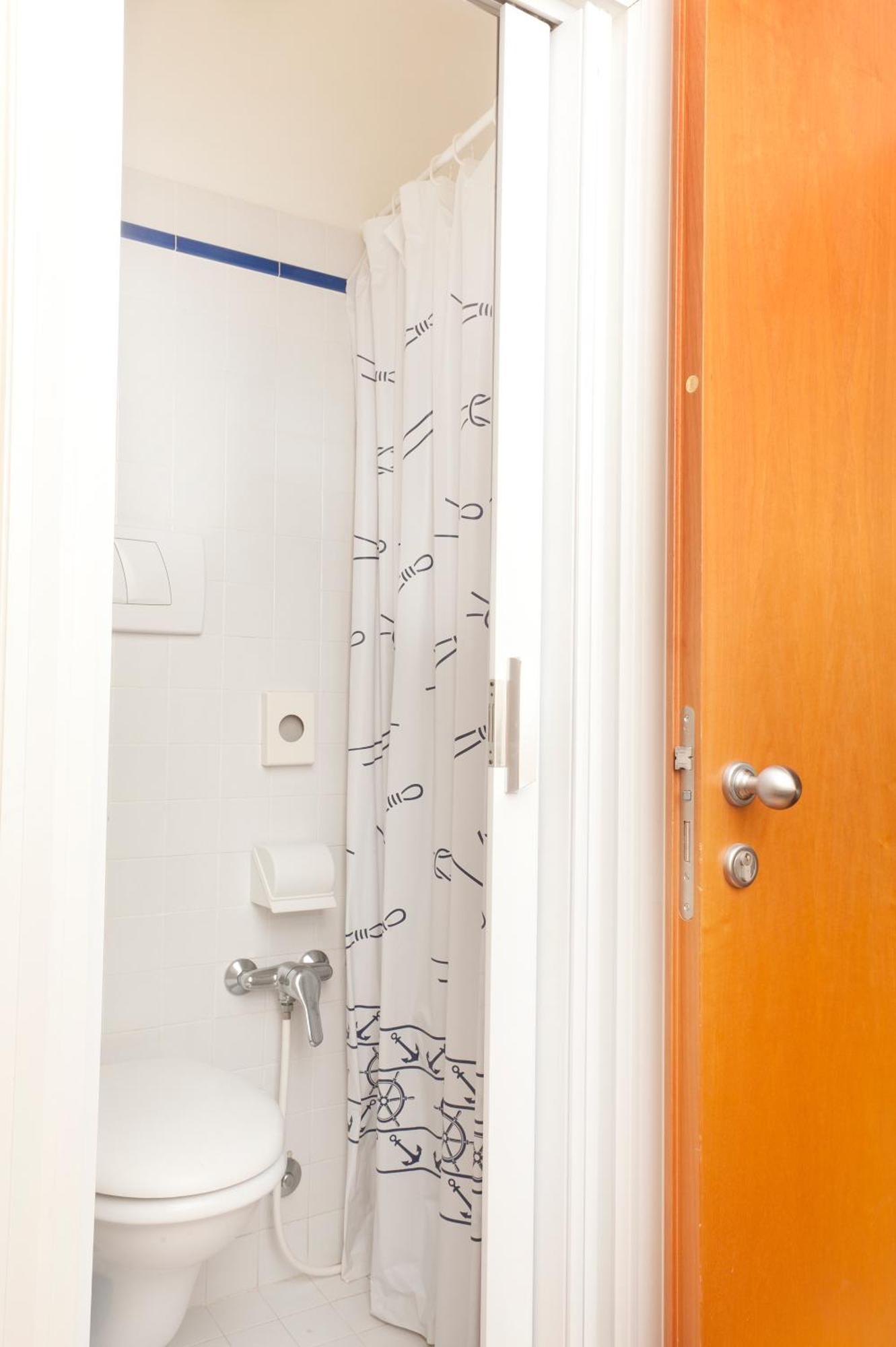 Hotel Baltic Римини Номер фото